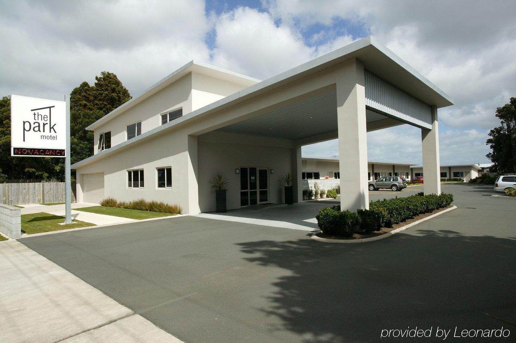 The Park Motel Hawera Bagian luar foto