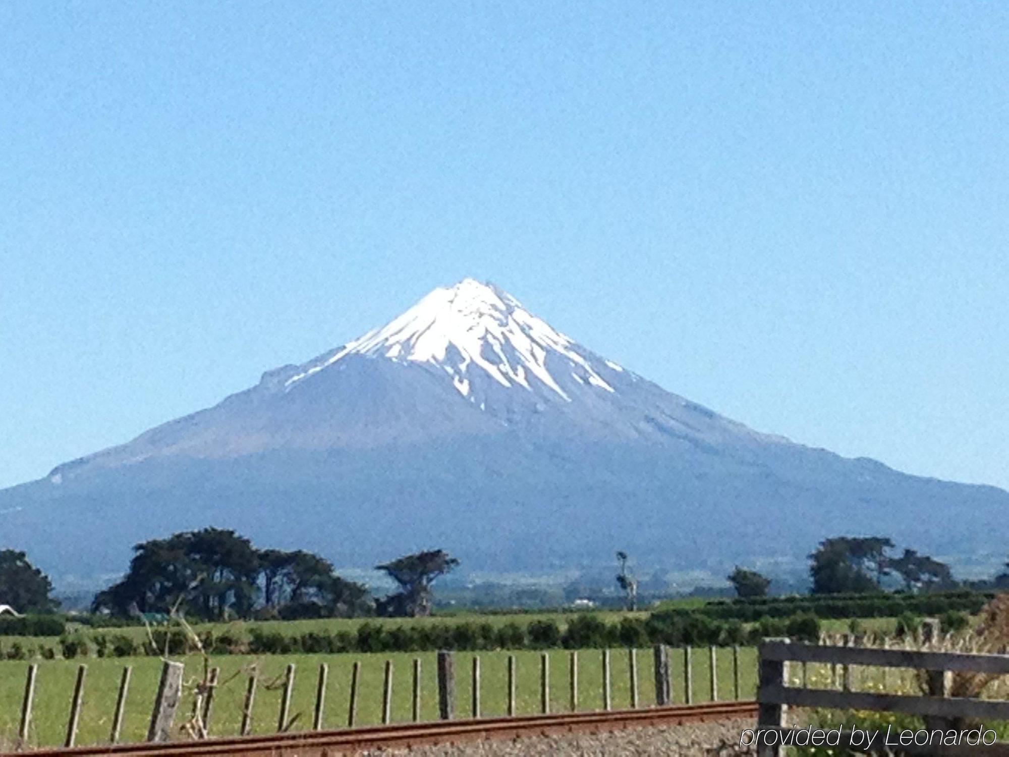 The Park Motel Hawera Bagian luar foto
