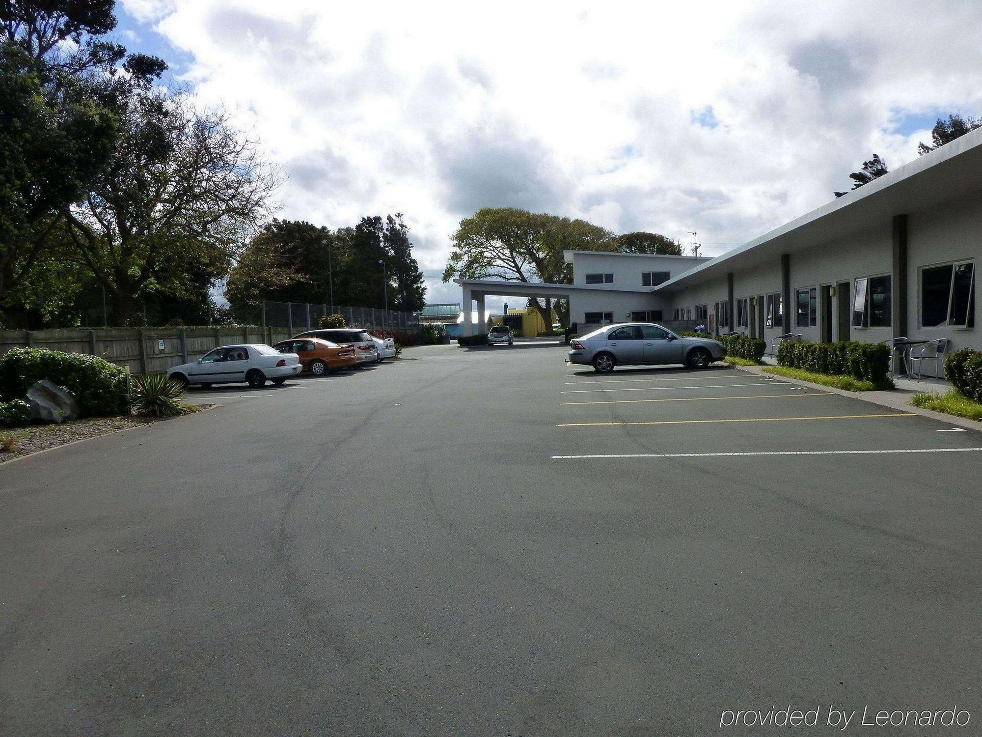 The Park Motel Hawera Bagian luar foto