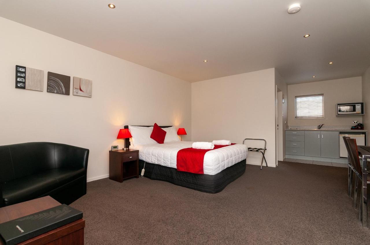 The Park Motel Hawera Bagian luar foto